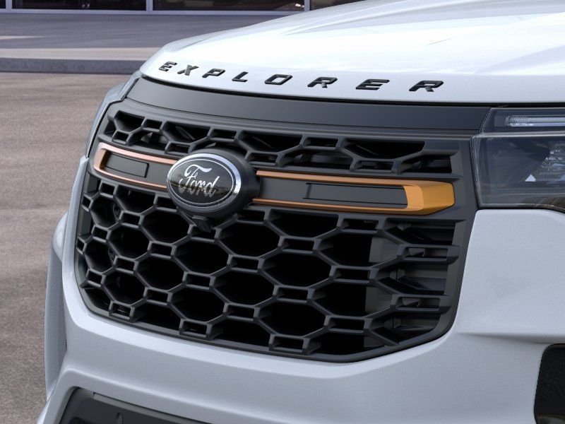 2026 Ford Explorer Tremor - Photo 17