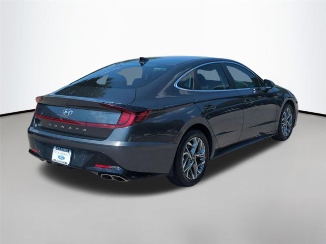 Used 2022 Portofino Gray Hyundai  image 5