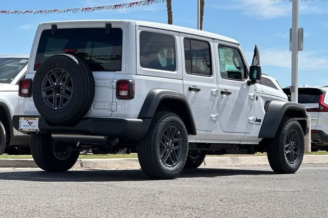 New 2026 Bright White Clear-Coat Exterior Paint Jeep Sport S image 3