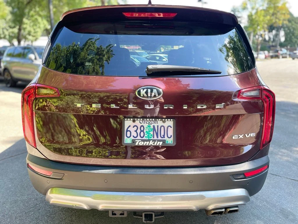 Used 2021 Sangria Kia EX image 5