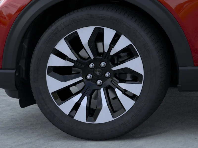 New 2026 Rapid Red Metallic Tinted Clearcoat Ford Platinum™ image 19