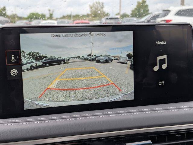 2026 GENESIS G70 Standard - Photo 19