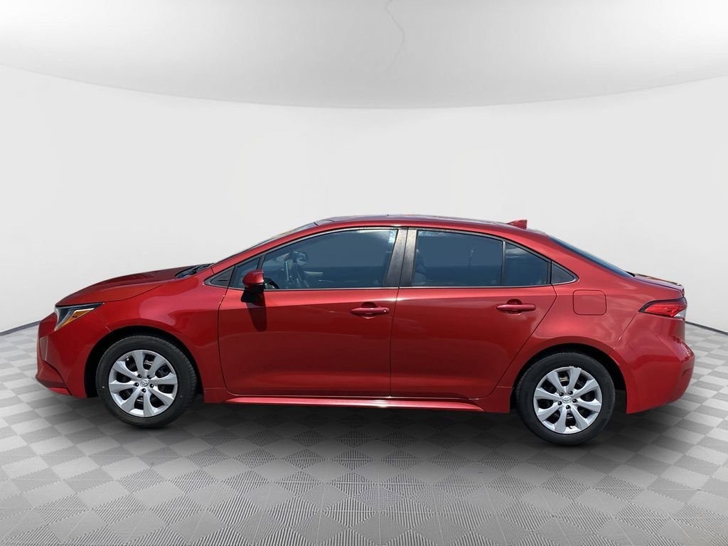 Used 2021 Red Toyota LE image 5