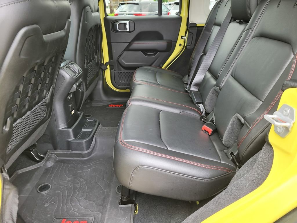 2023 Jeep Wrangler Rubicon photo 3
