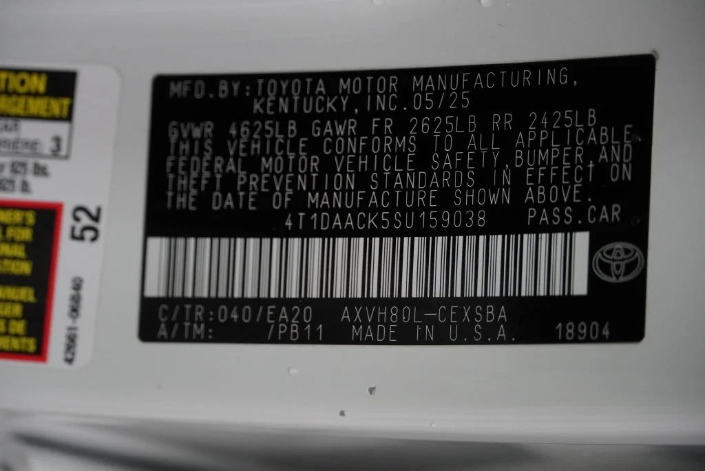 Used 2025 White Toyota SE image 51