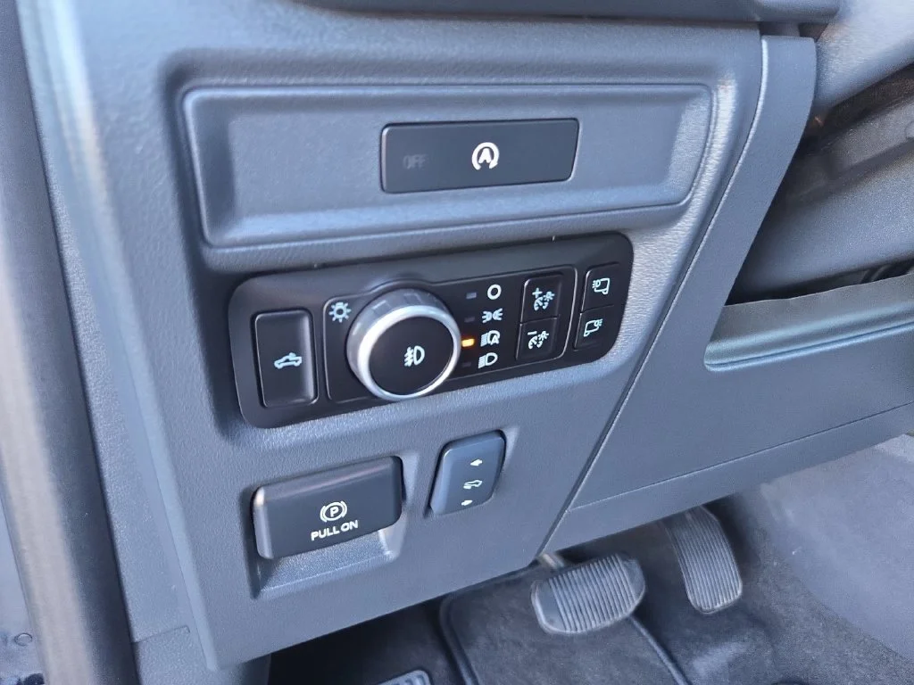 Used 2025 Blue Ford Lariat image 32