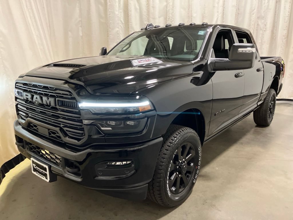 New 2026 Diamond Black Crystal Pearl-Coat Exterior Paint RAM Laramie image 26