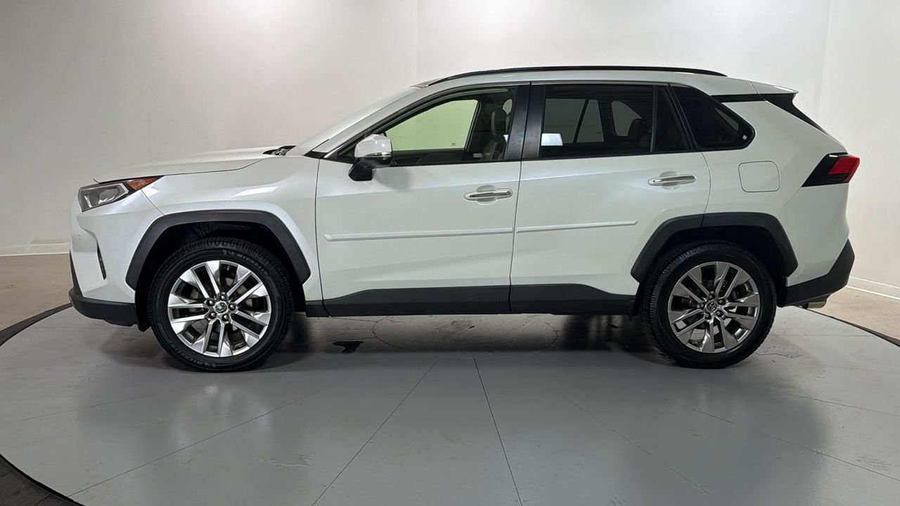 Certified Used 2019 White Toyota Limited image 8