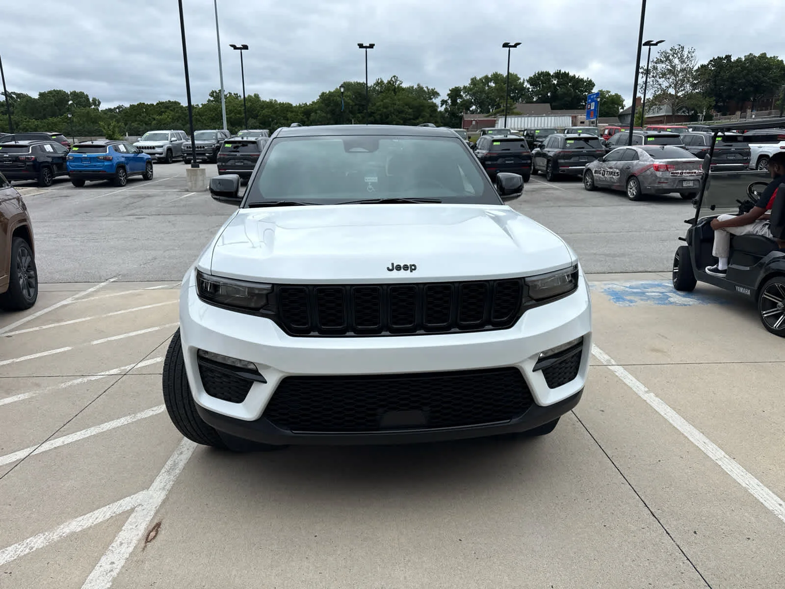 Used 2025 Jeep Grand Cherokee Limited with VIN 1C4RJHBG7S8792715 for sale in Kansas City