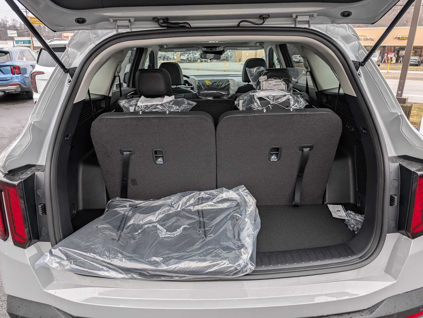 2026 Kia Sorento S - Photo 7