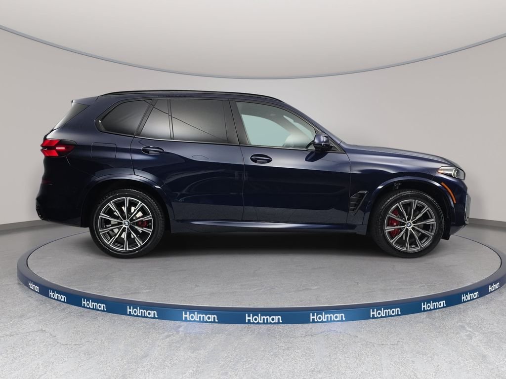 New 2026 Tanzanite Blue II Metallic BMW xDrive40i image 4