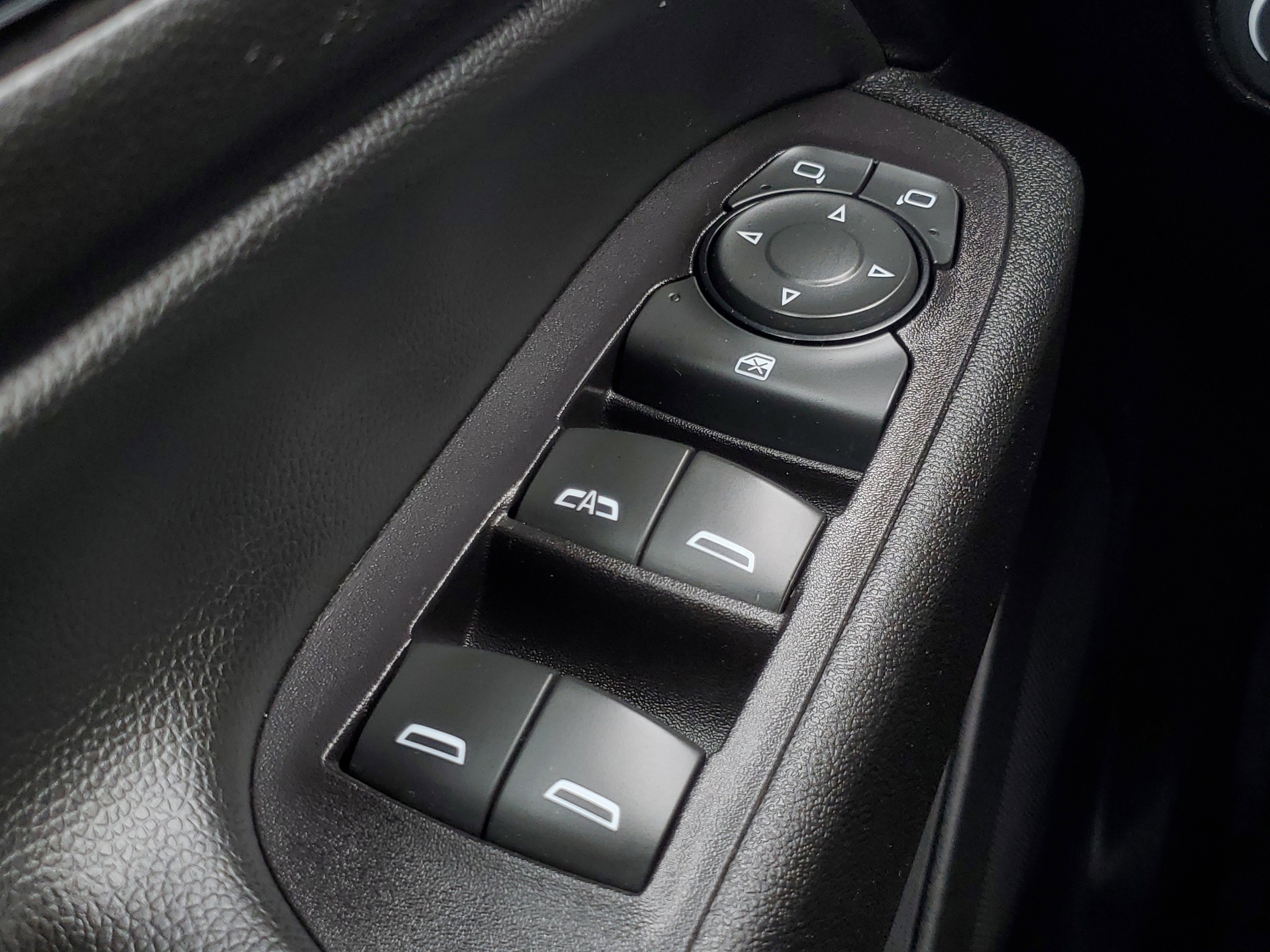 Used 2020 Mosaic Black Metallic Chevrolet LT image 21
