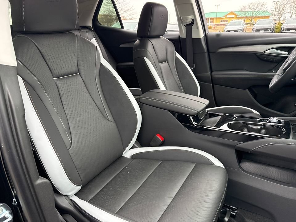 2025 Buick Envision Sport Touring - Photo 38