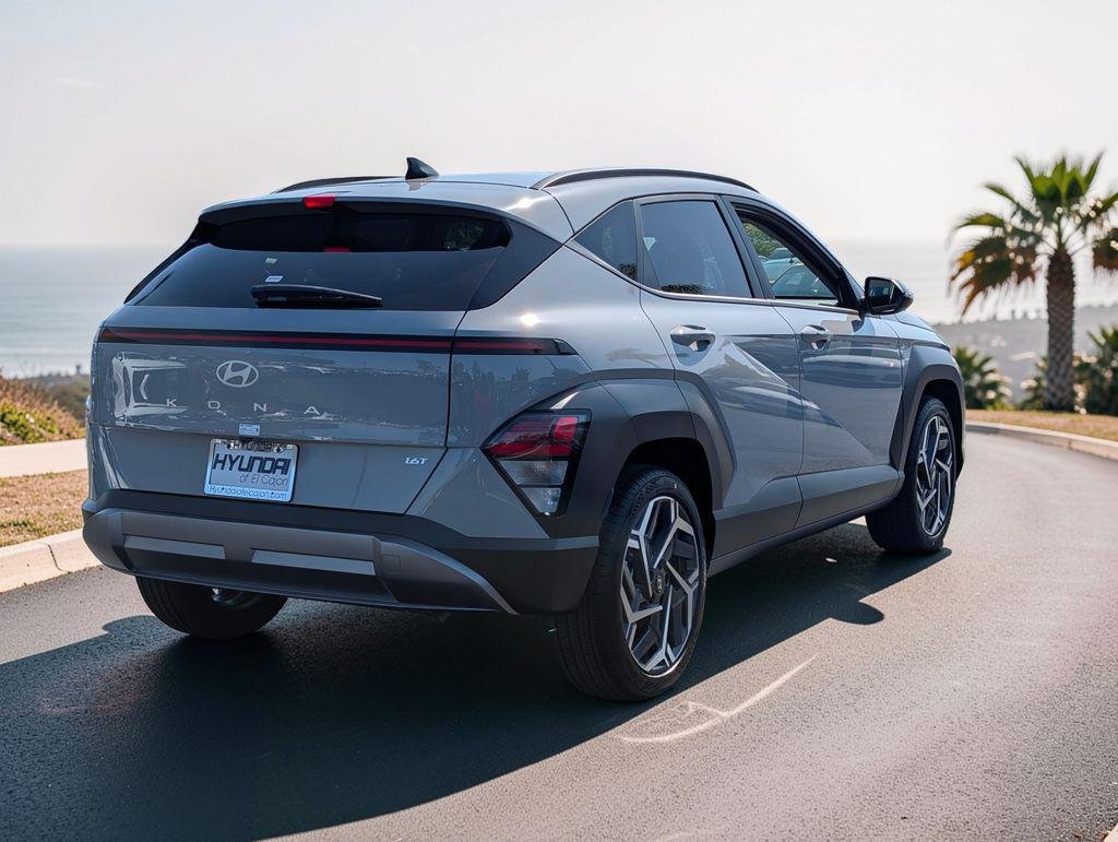 New 2026 Gray Hyundai SEL Premium FWD image 5