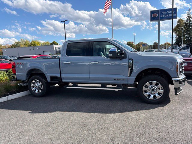 New 2026 Glacier Gray Metallic Tri-Coat Ford F-350® Lariat® image 2