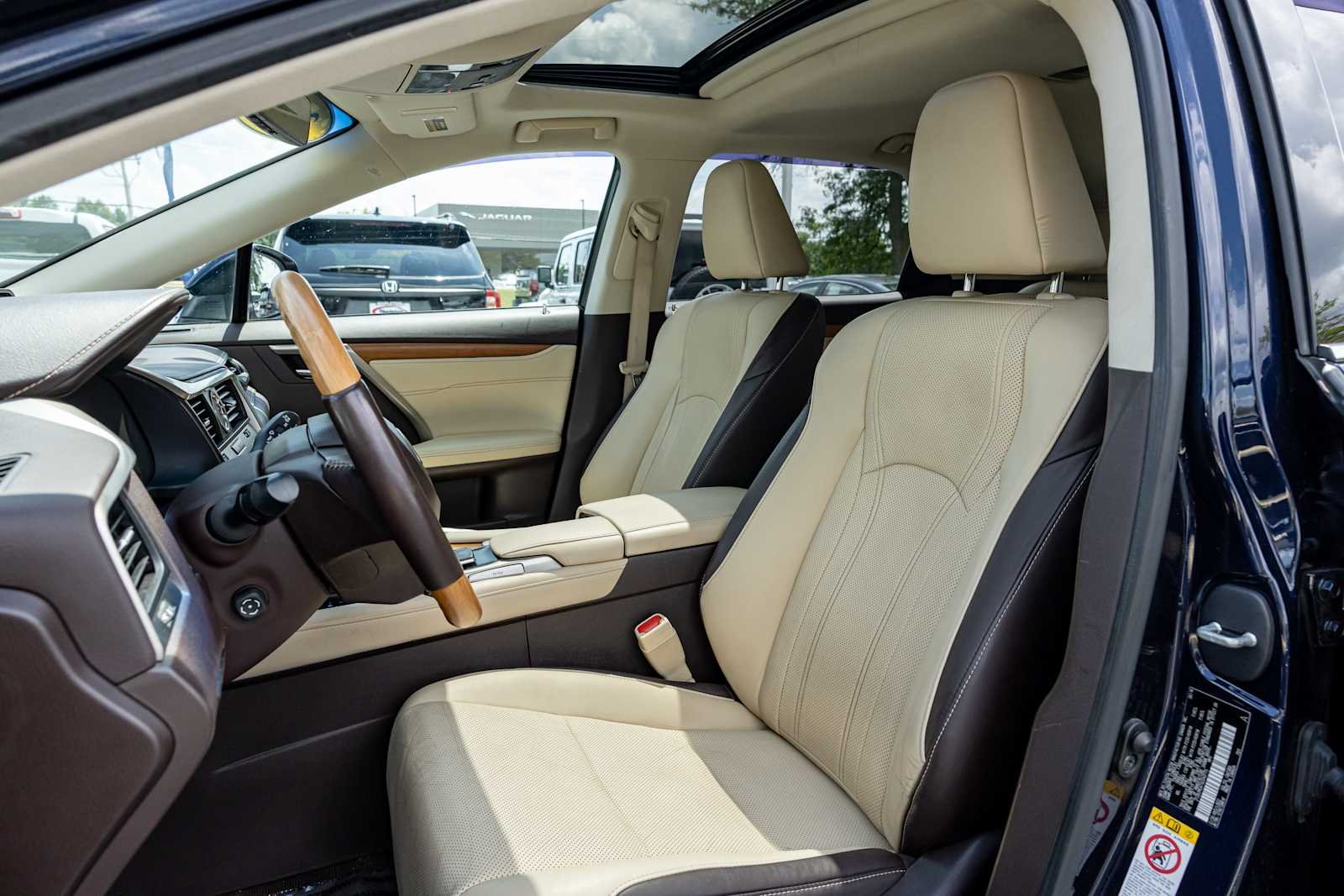 Used 2016 Nightfall Mica Lexus  image 29