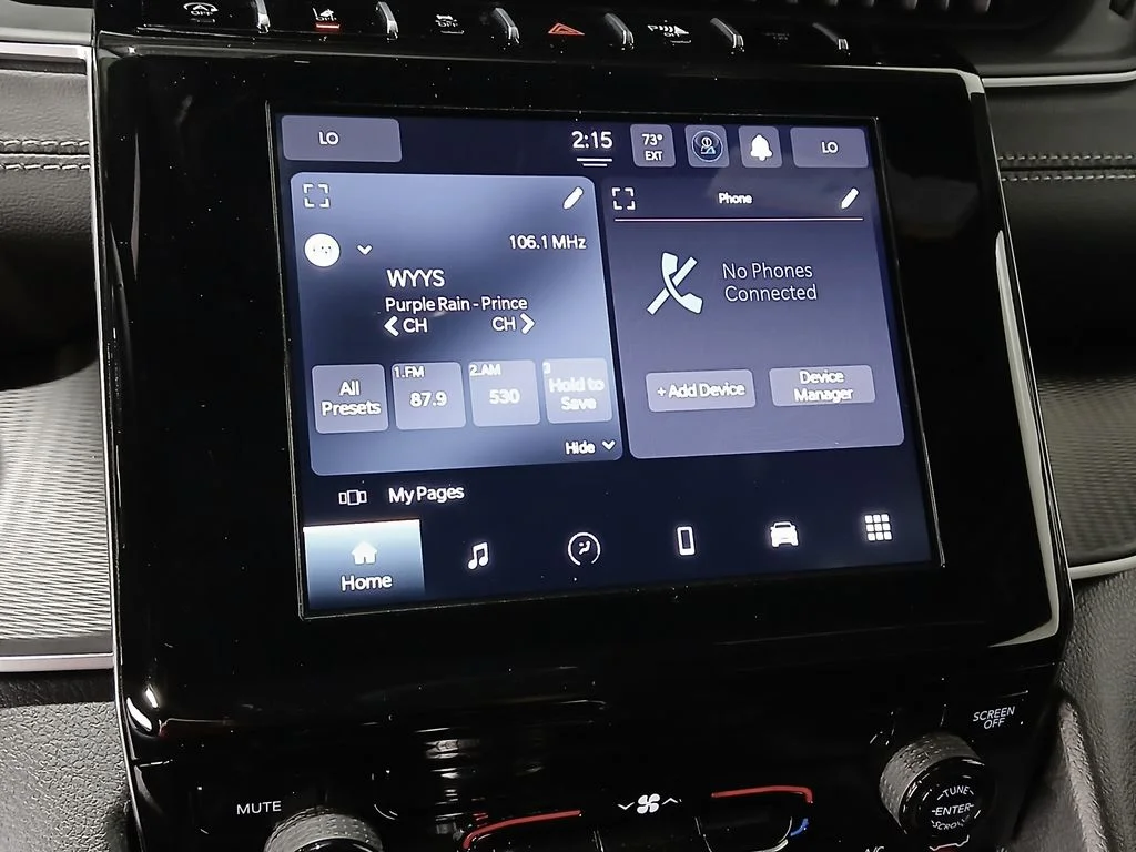 Used 2025 Black Jeep Laredo image 22