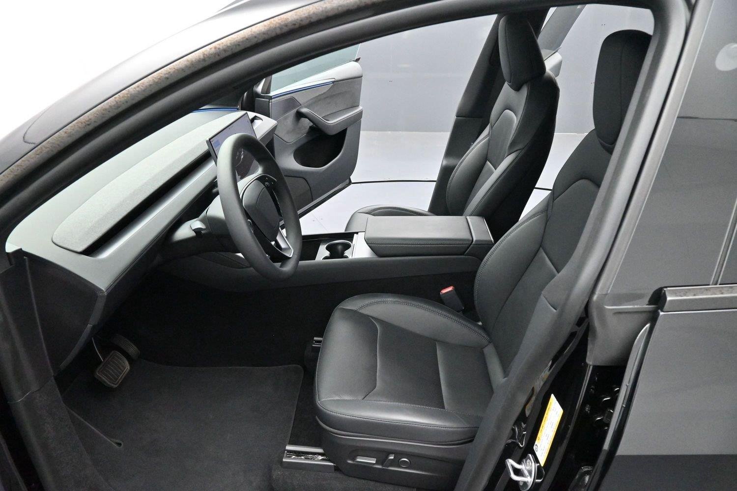 Used 2026 Diamond Black Tesla Premium image 12