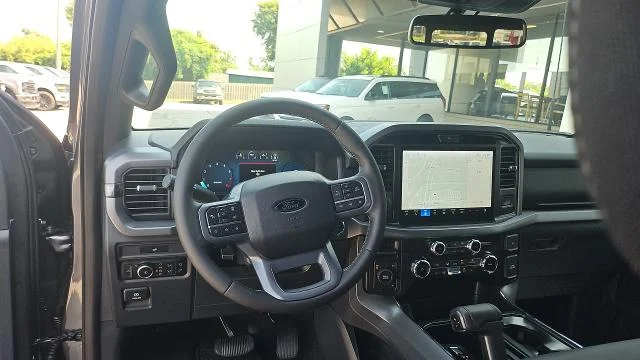 New 2026 Carbonized Gray Metallic Ford XLT 4WD w/Dark Trail Pkg image 36