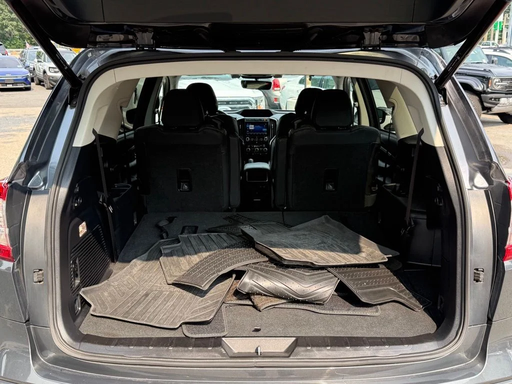 Used 2022 Gray Subaru Onyx Edition image 29