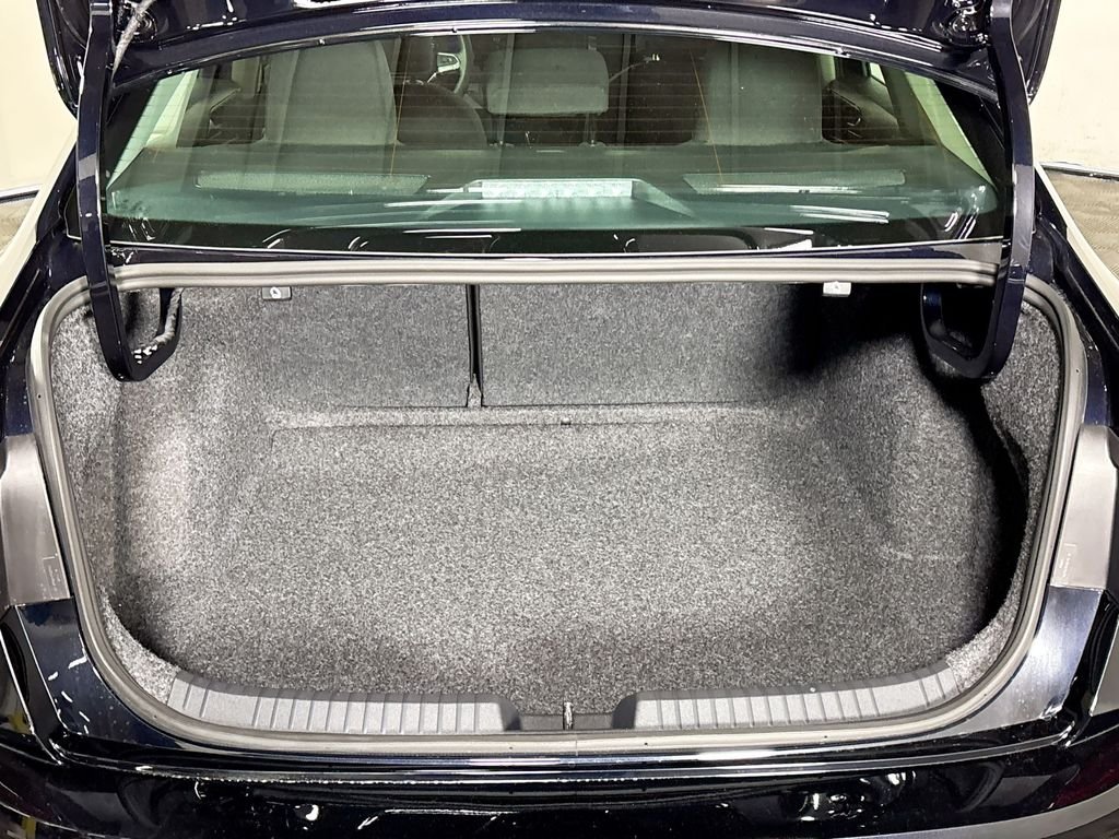 New 2026 Deep Black Pearl Volkswagen 1.5T S image 20