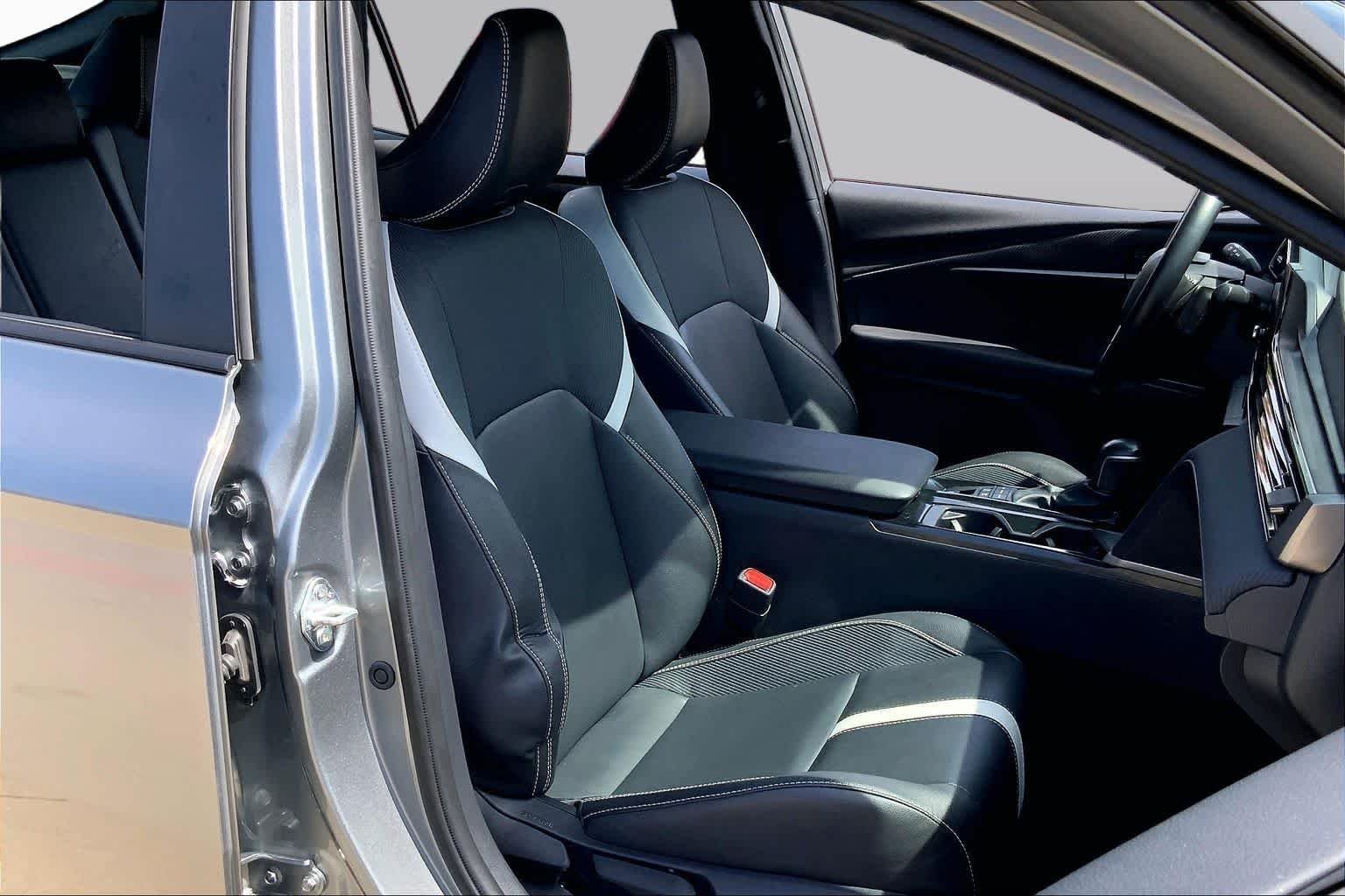 Used 2025 Heavy Metal Toyota SE image 9