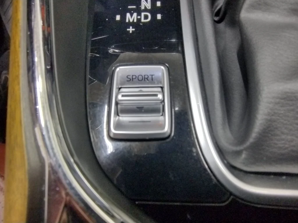 Used 2017 Black Mazda Signature image 34