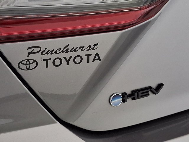 Used 2025  Toyota XSE image 39