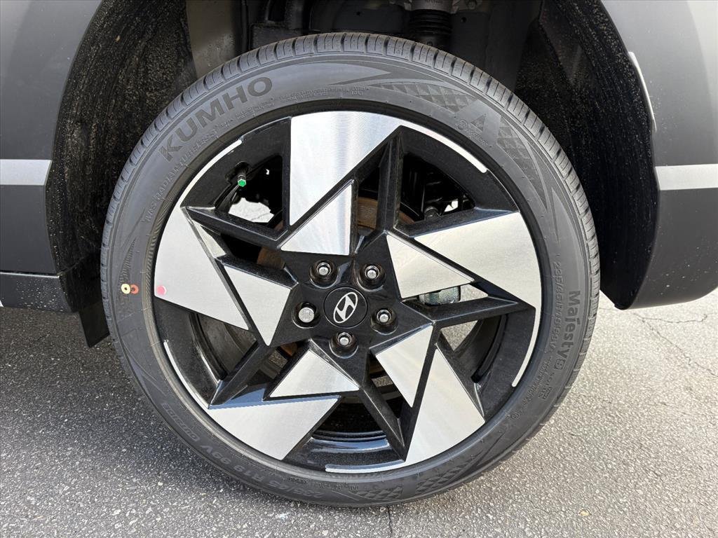 New 2026 Ecotronic Gray Metallic Pe2 Hyundai Limited image 30