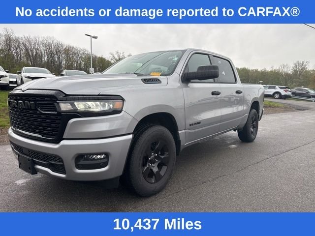 2025 RAM 1500 Tradesman 4x4 Crew Cab 5'7's photo