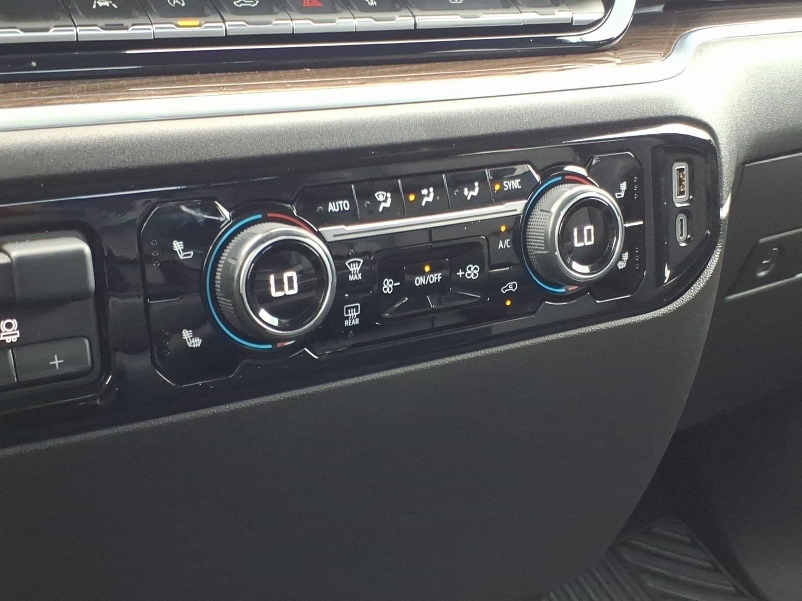 Used 2025 Sterling Gray Metallic Chevrolet LT image 26