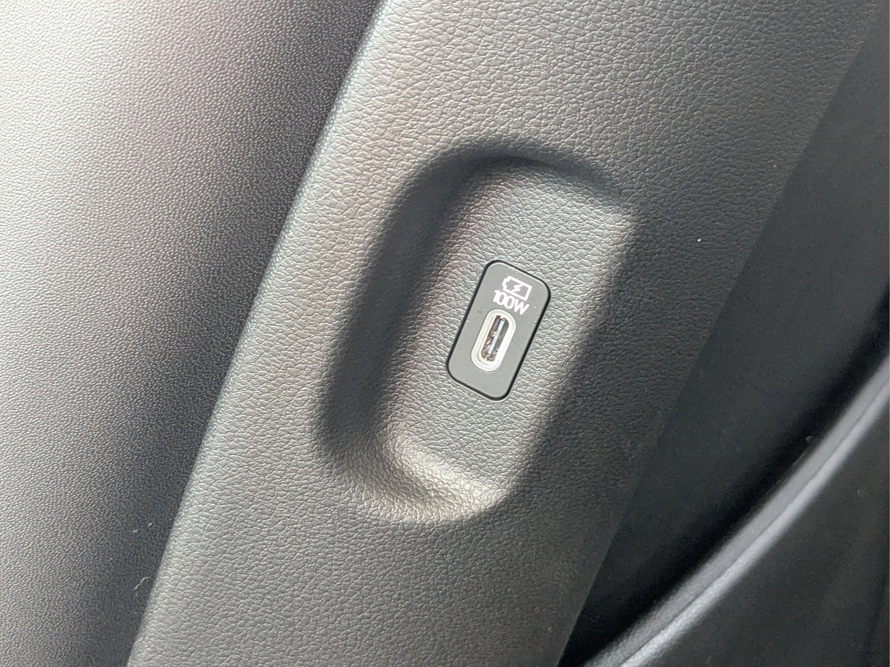 New 2026 Abyss Black Pearl Hyundai SEL 7P image 19