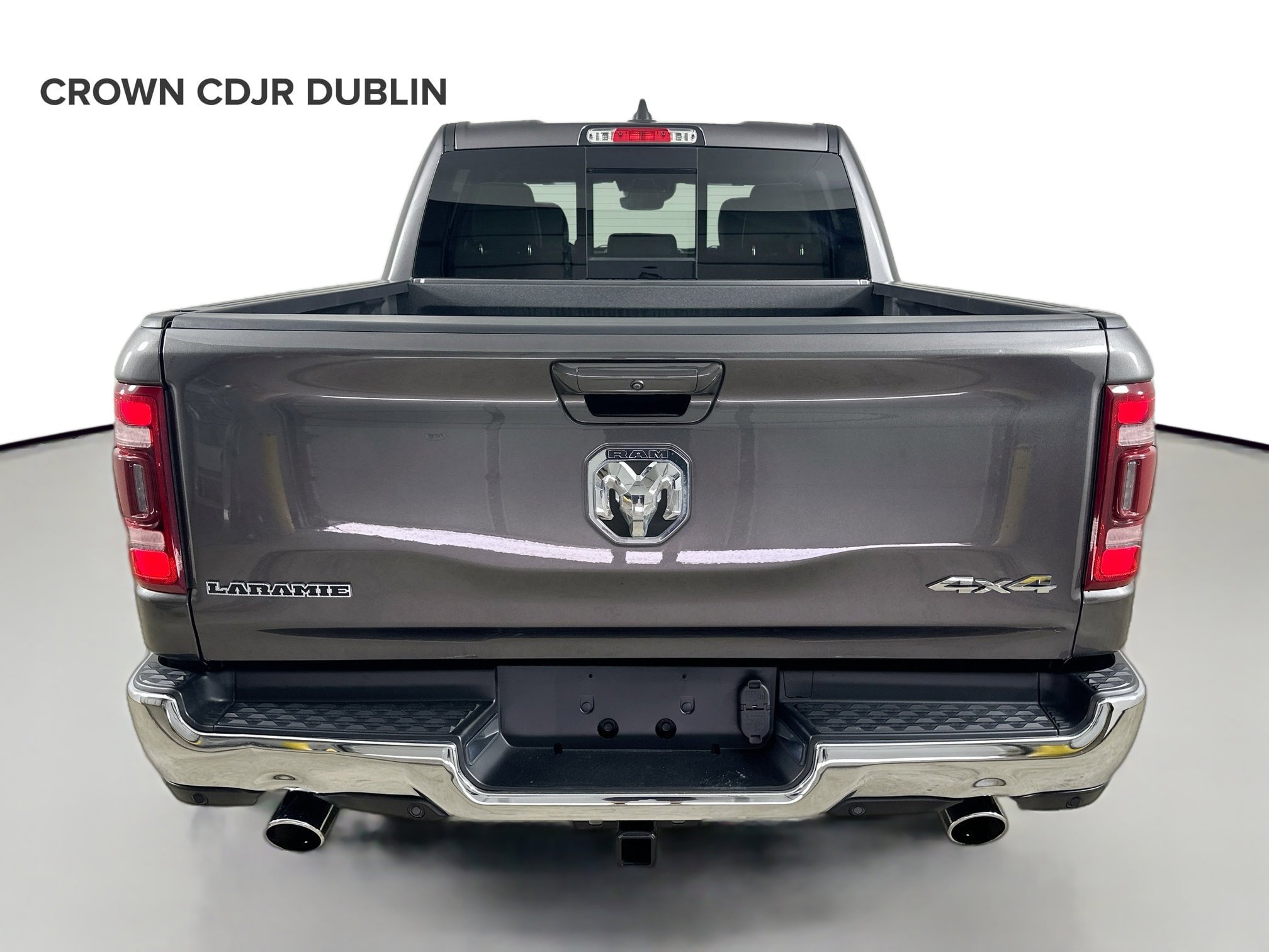 Used 2023 Granite Crystal Metallic Clearcoat Ram Laramie image 6