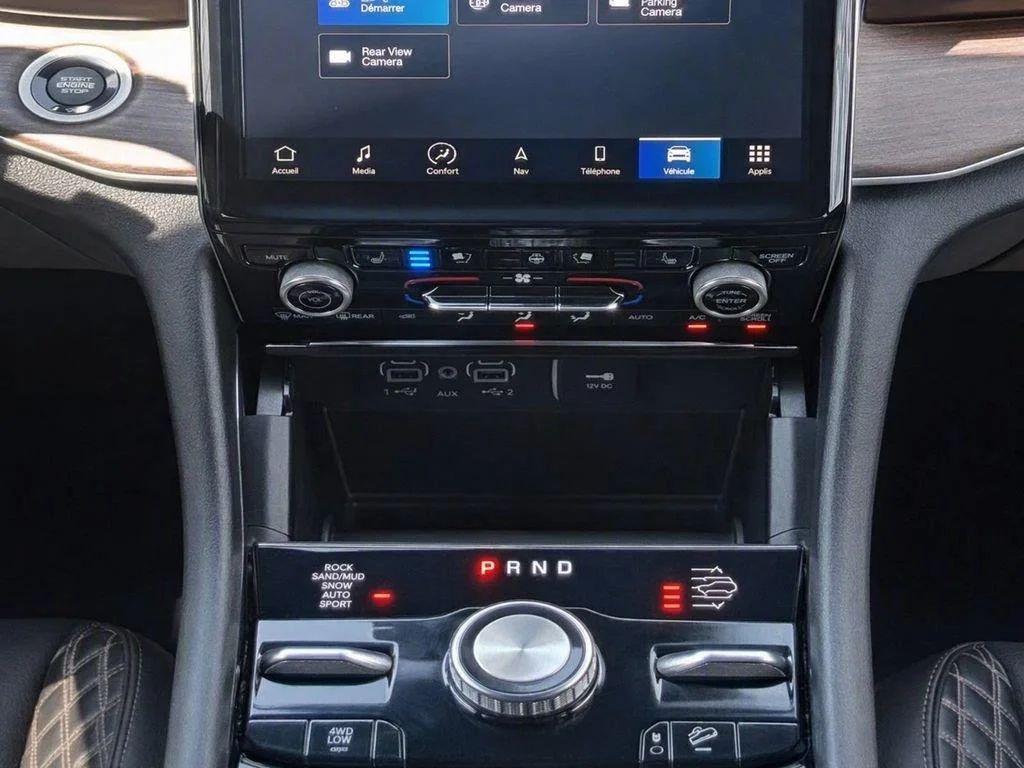Used 2022 Diamond Black Crystal Pearlcoat Jeep Summit image 19