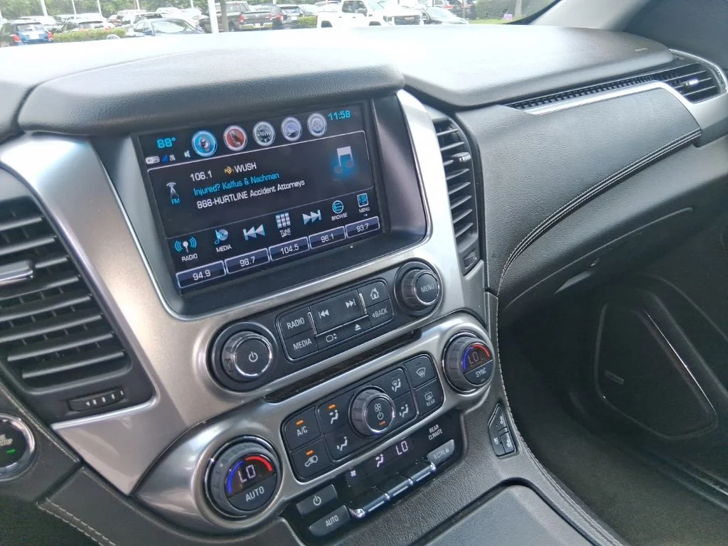Used 2018 Black Chevrolet Premier image 13