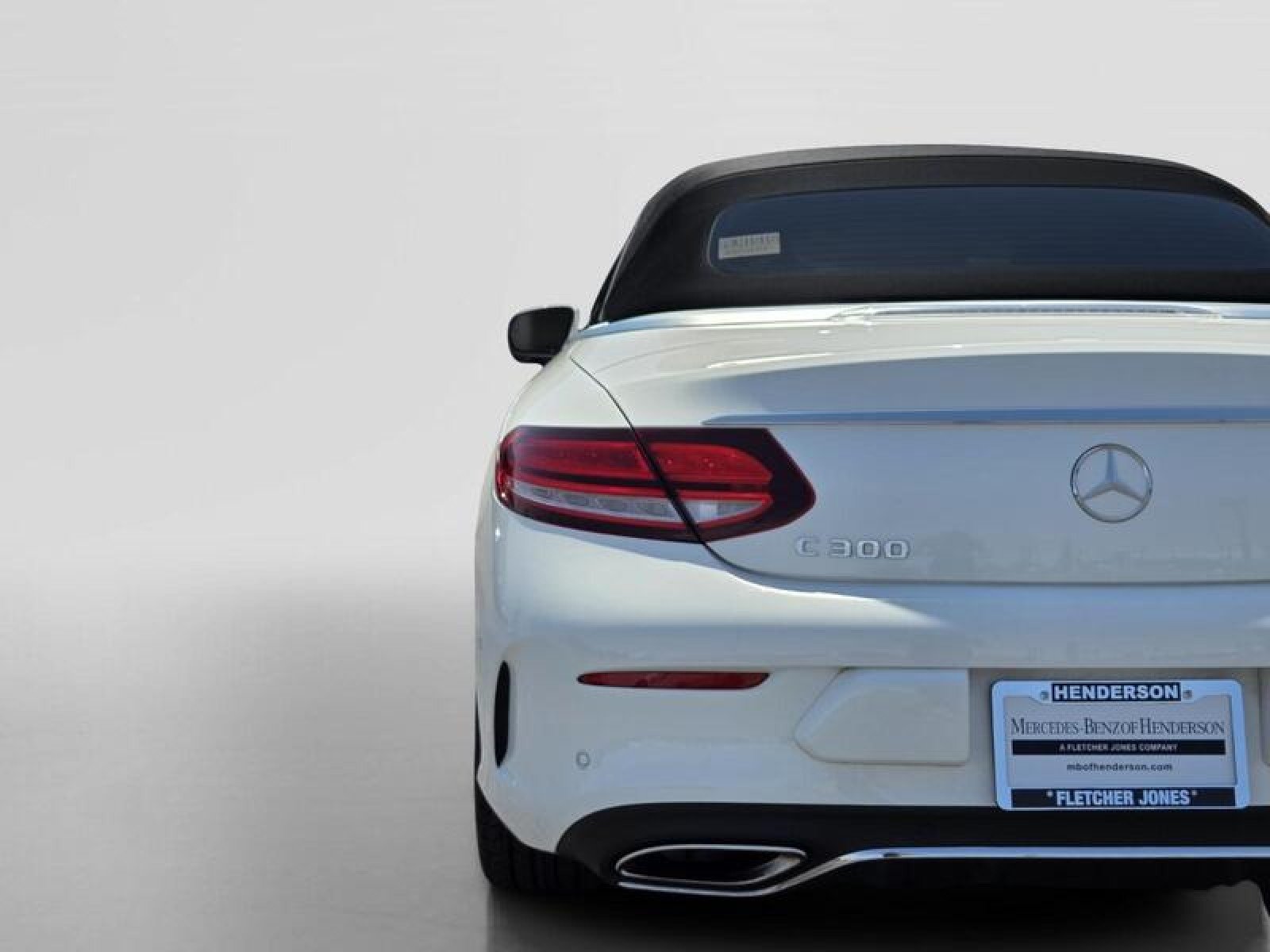 Used 2019 Polar White Mercedes-Benz C 300 image 11