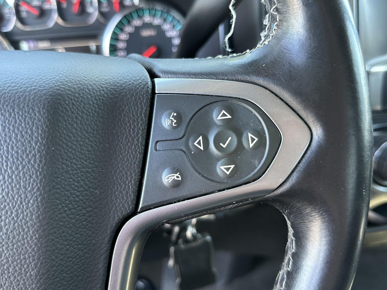 Certified Used 2015 TUNGSTEN METALLIC Chevrolet LT image 33
