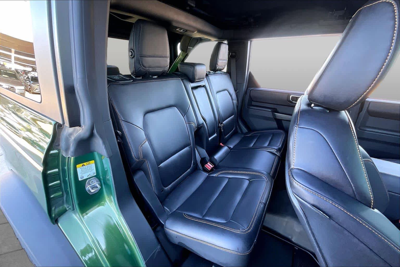 Used 2024 Eruption Green Ford Badlands image 18