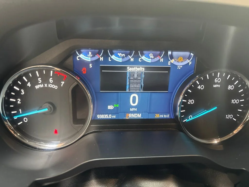 Used 2022 Agate Black Metallic Ford XLT image 23
