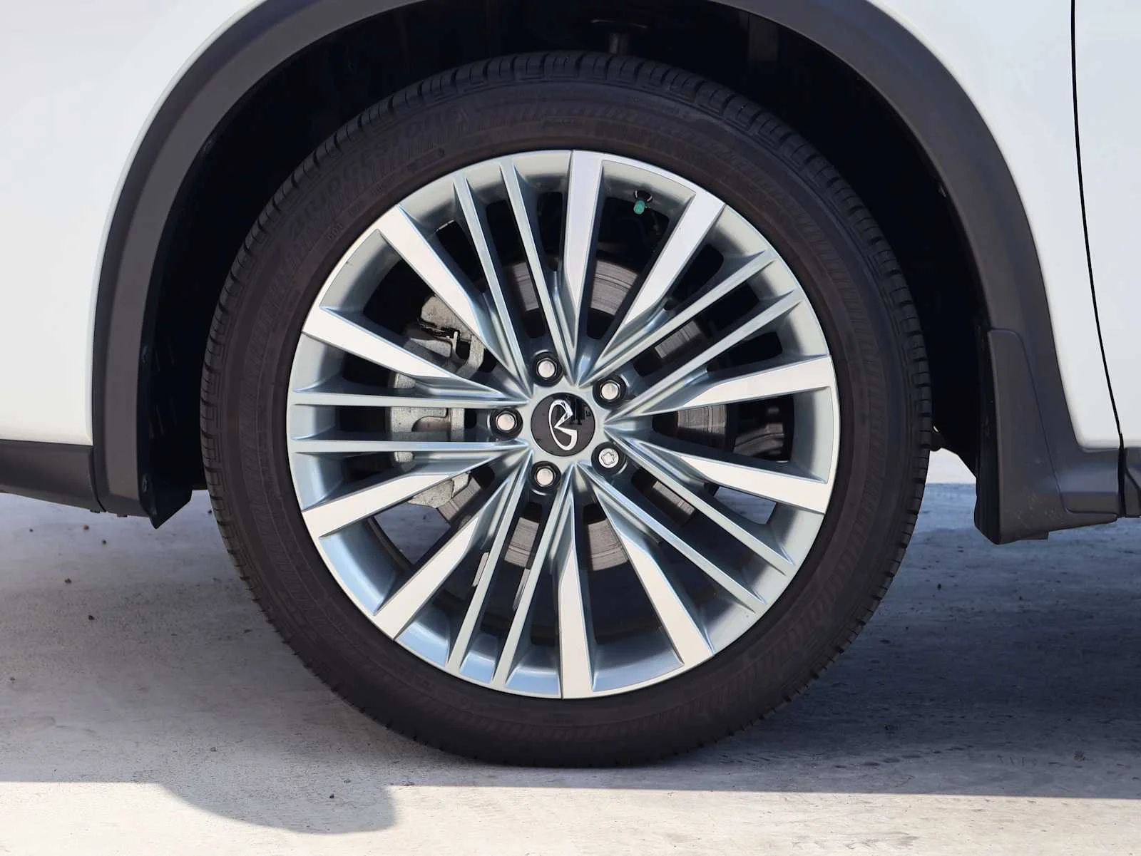 Certified Used 2024 Radiant White INFINITI SENSORY image 9