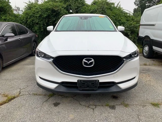 Used 2017 Snowflake White Pearl Metallic Mazda Touring image 3