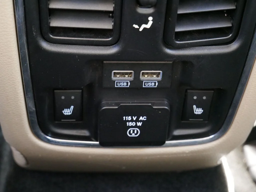 Used 2015 White Jeep Limited image 14