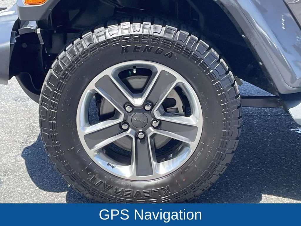 Used 2021 Gray Jeep Unlimited Sahara image 11