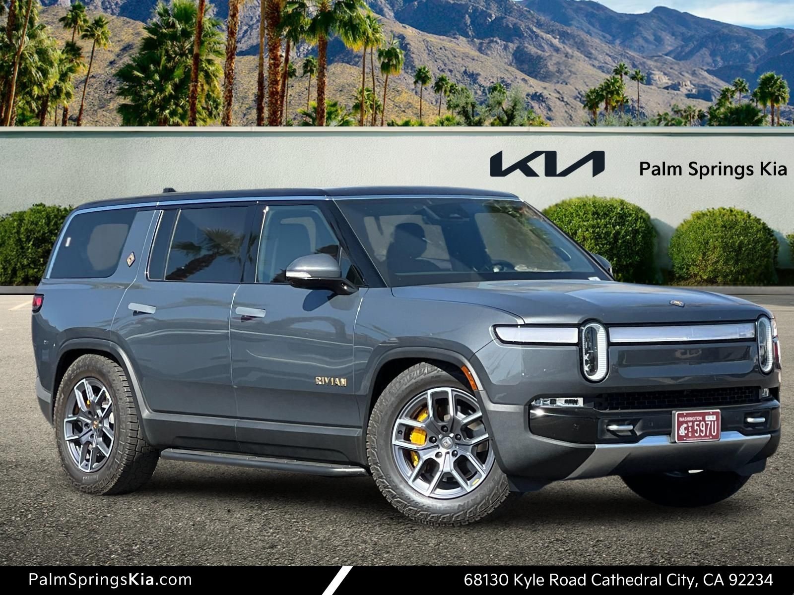 Used 2023  Rivian Adventure image 1