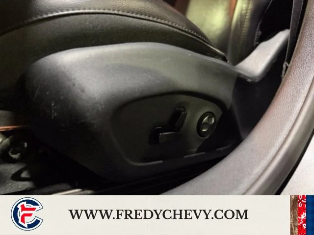 Used 2019 Gray Jeep Limited 4x4 image 20