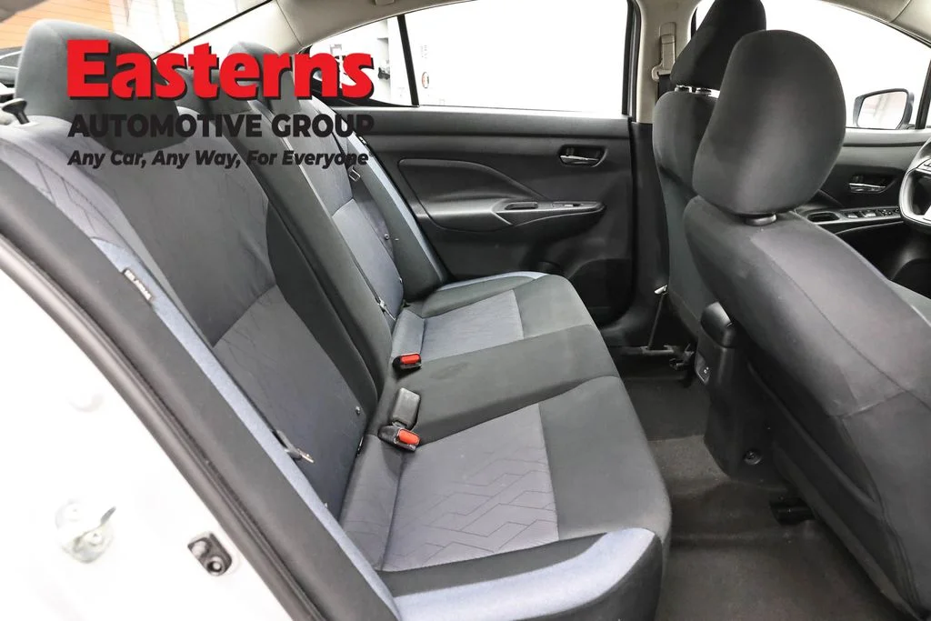Used 2023 Silver Nissan 1.6 SV image 23
