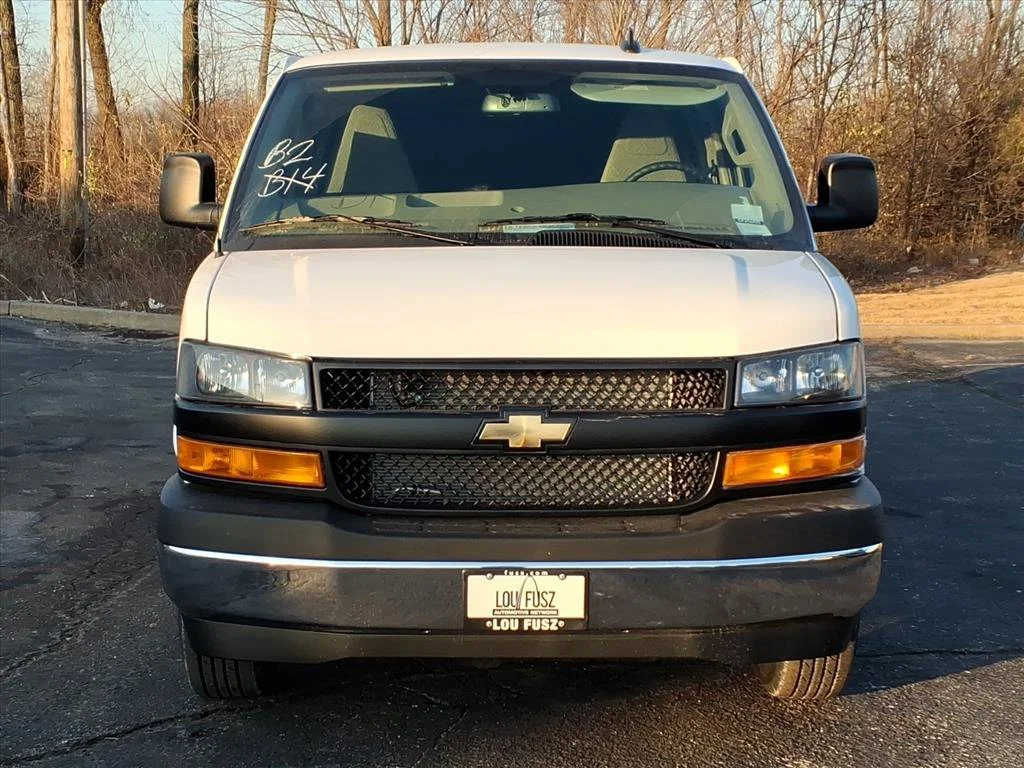 2025 Chevrolet Express Cargo Work Van - Photo 23