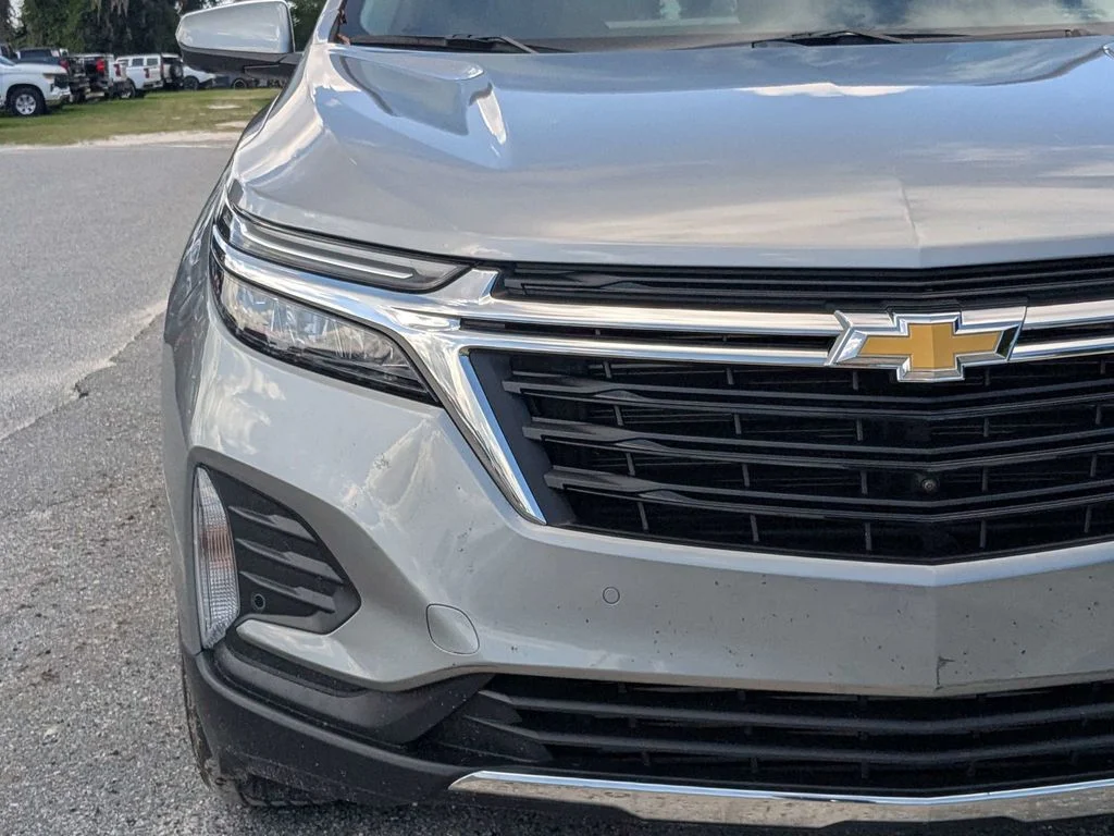 Used 2024 Gray Chevrolet LT image 9