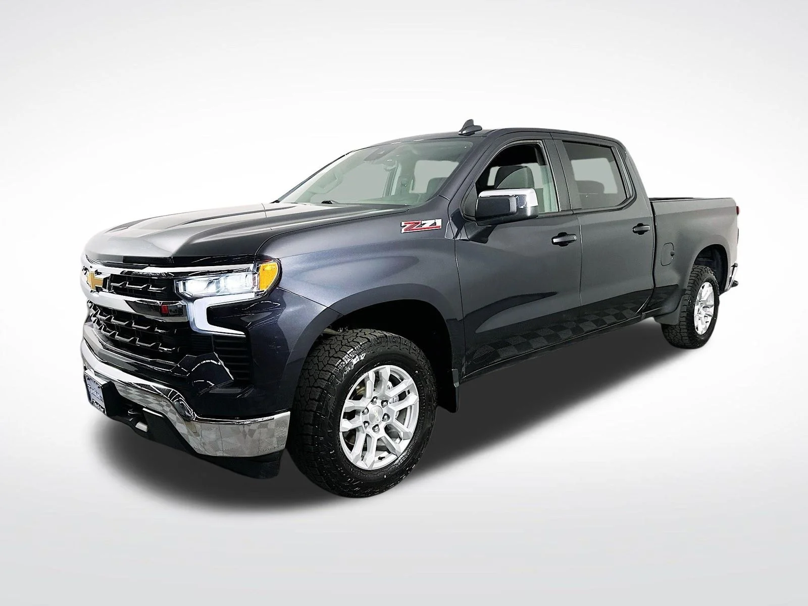 Used 2022 Dark Ash Metallic Chevrolet LT image 4