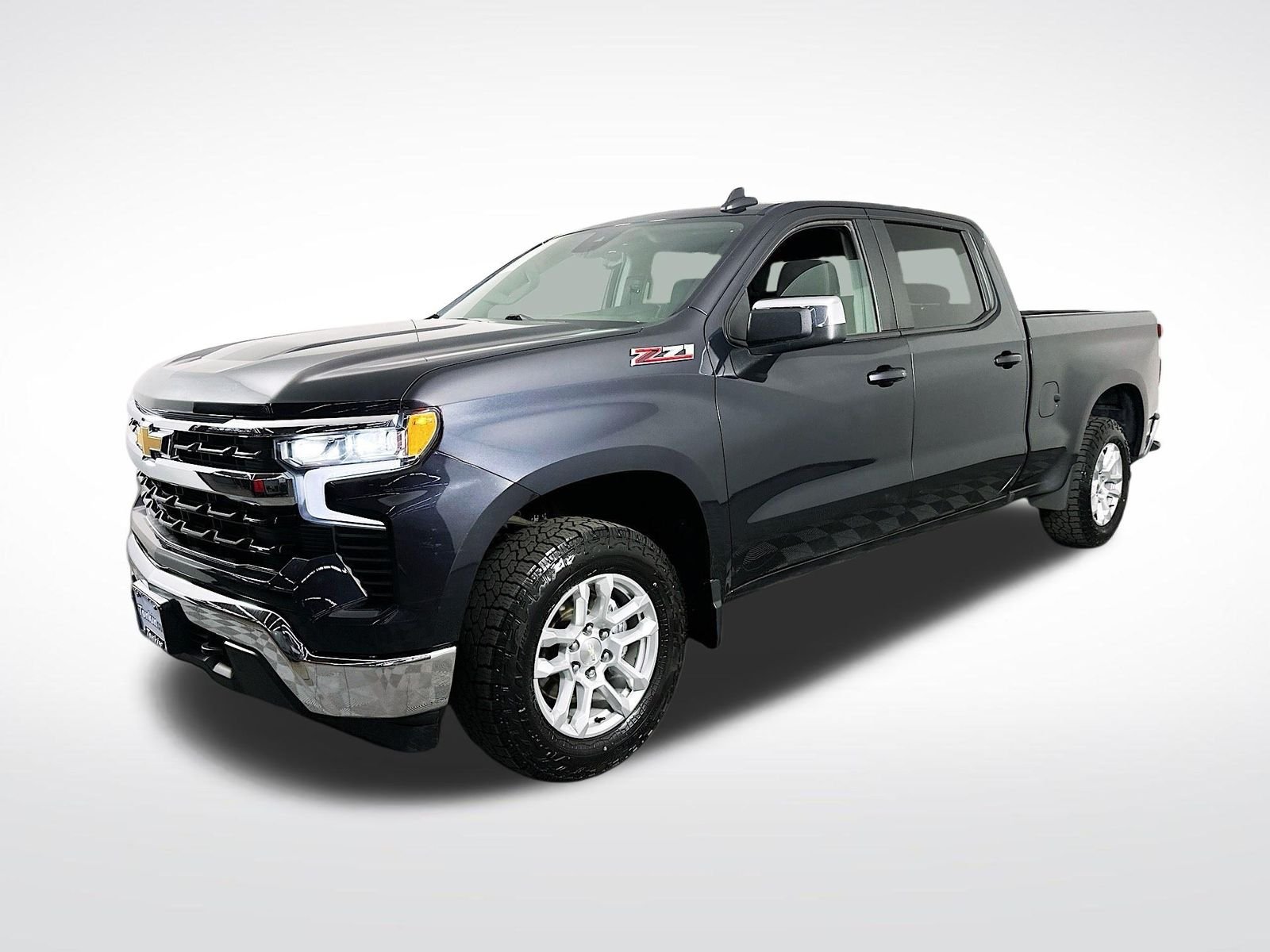 Used 2022 Dark Ash Metallic Chevrolet LT image 4